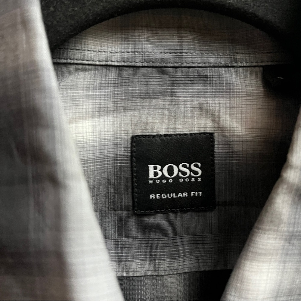NWT BOSS Hugo Boss Men's Regular Fit Plaid Cotton Button Down Shirt S - Picture 5 of 8
